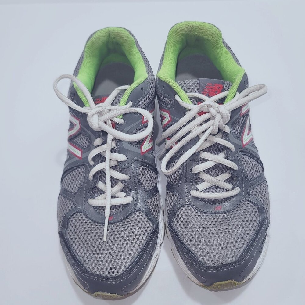 New Balance Women's Gray Running Shoes Sneakers Athleisure Sports Walking